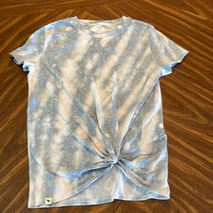 Abercrombie kids blue tie dye t-shirt